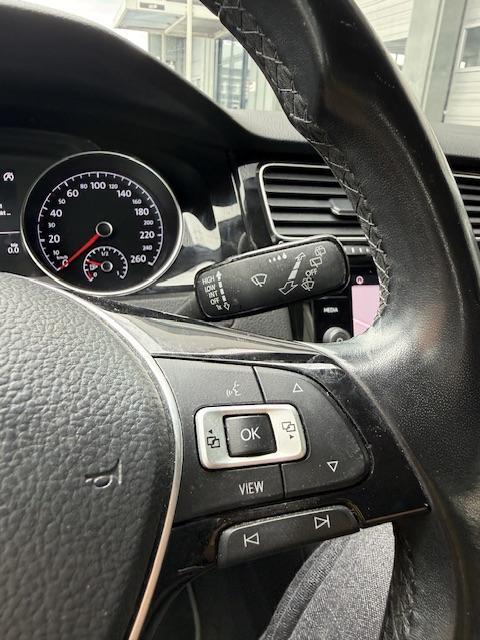 Vehicle Image 27
