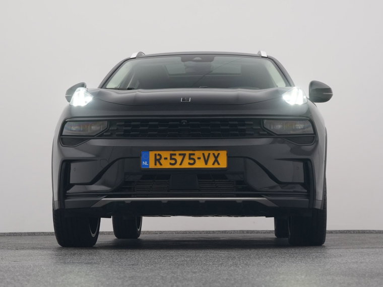 Vehicle Image 35