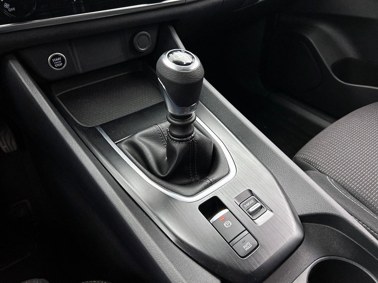 Vehicle Image 27