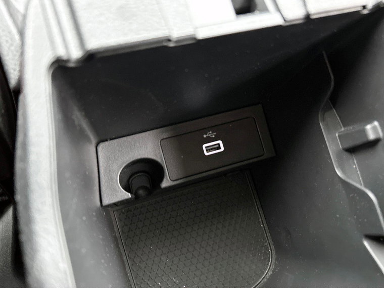 Vehicle Image 33