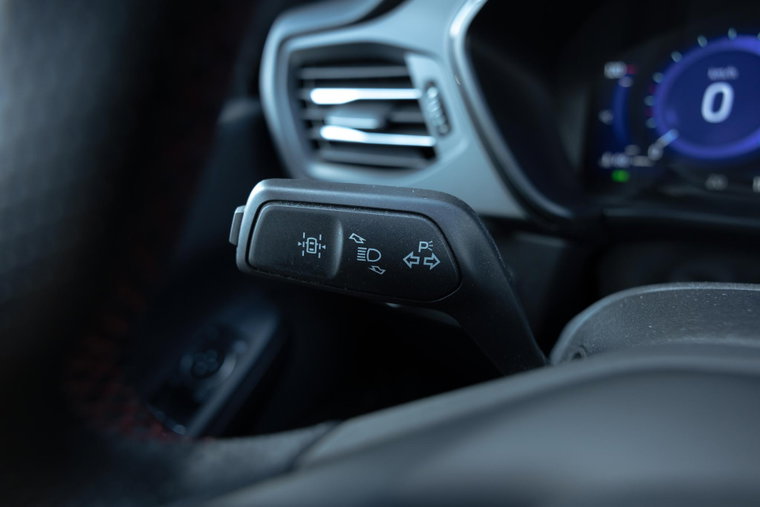 Vehicle Image 35