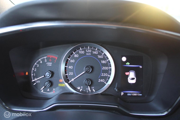Vehicle Image 18