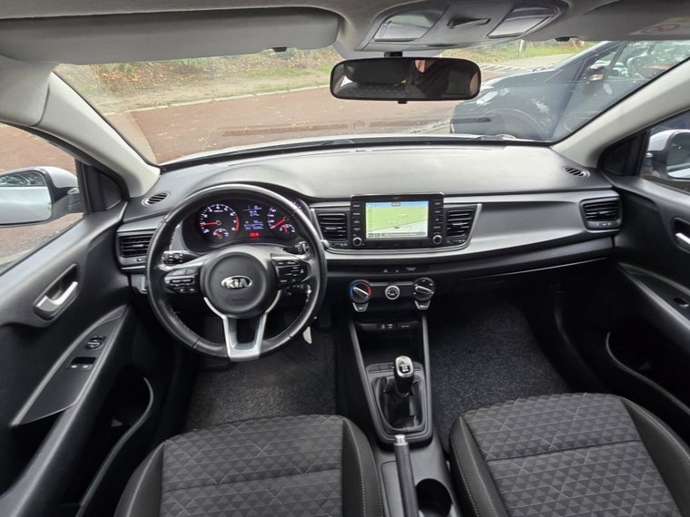 Vehicle Image 22