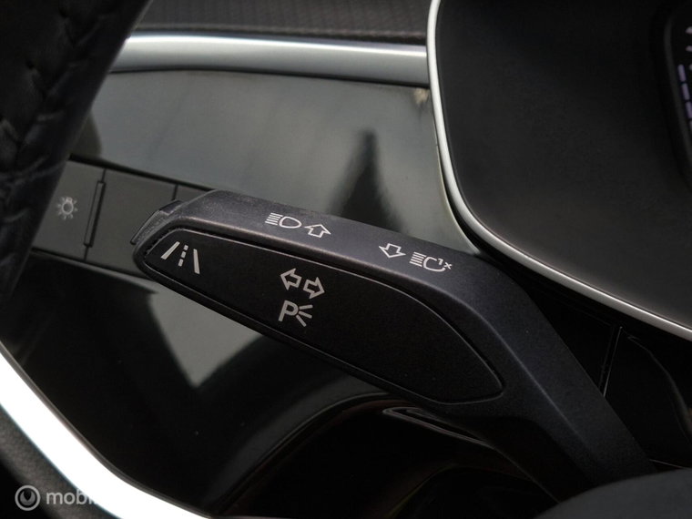 Vehicle Image 40