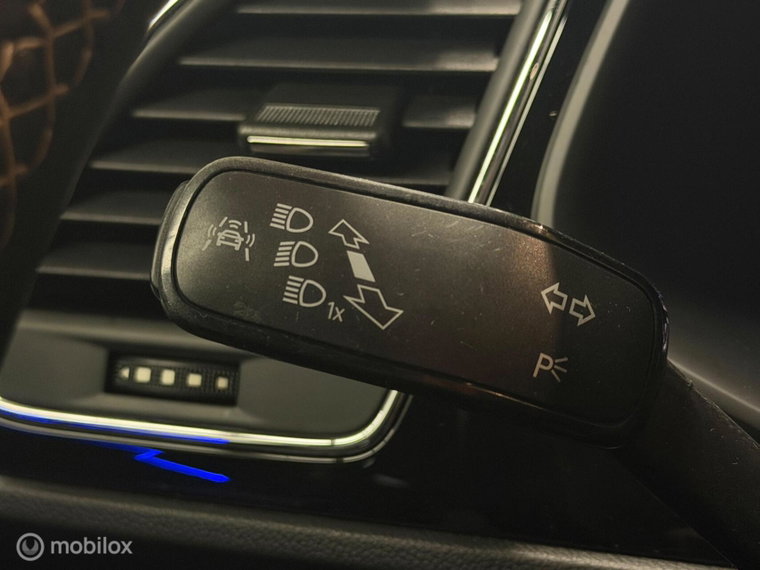 Vehicle Image 45