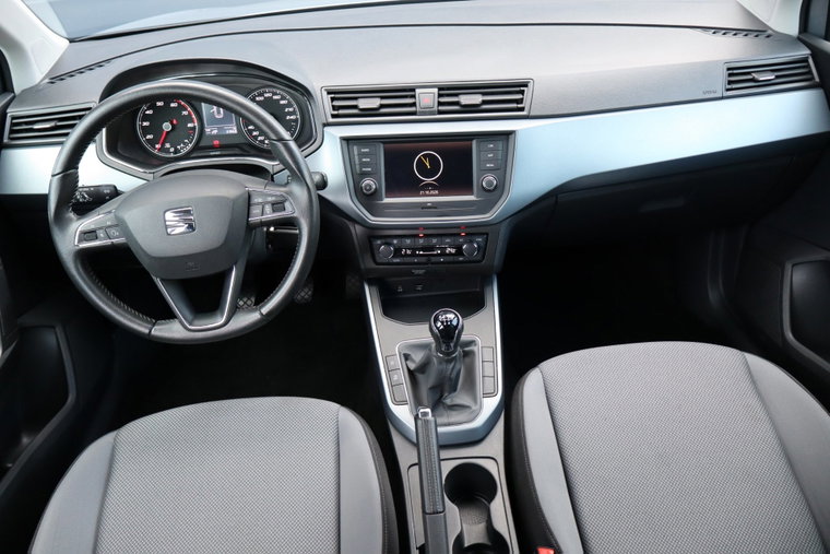 Vehicle Image 19