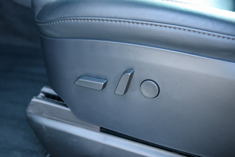 Vehicle Image 19
