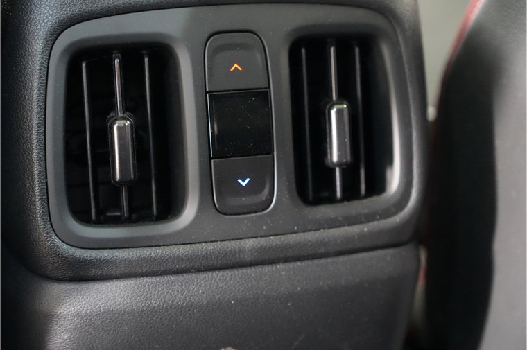 Vehicle Image 40