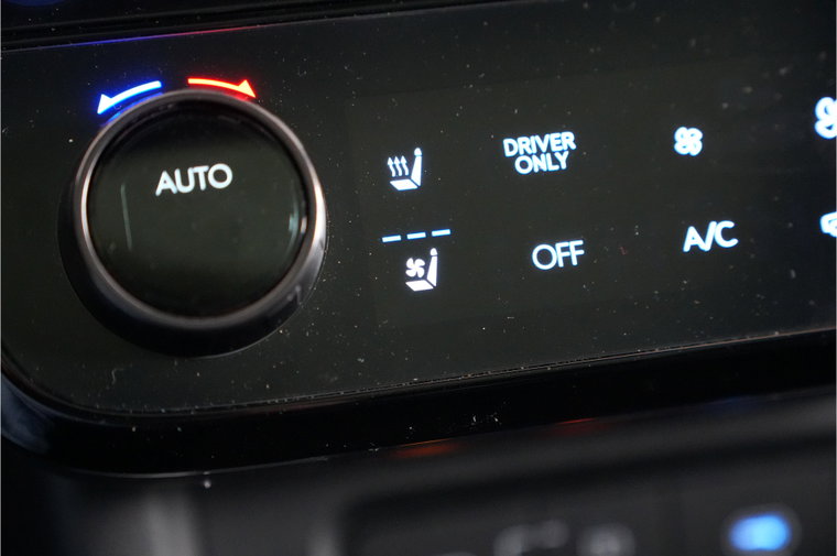 Vehicle Image 48