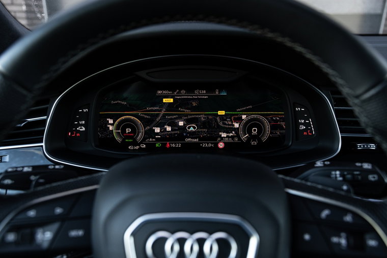 Vehicle Image 13