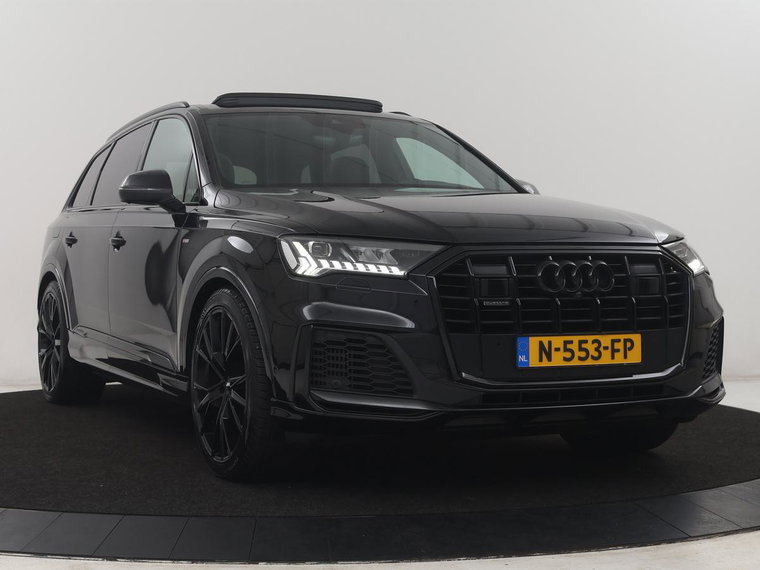 Vehicle Image 43
