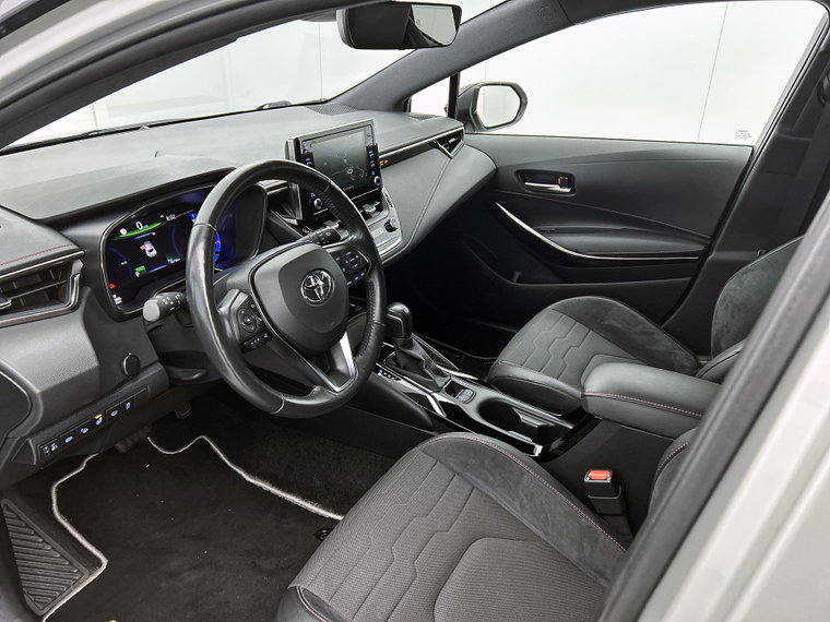 Vehicle Image 13