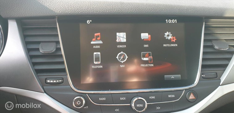 Vehicle Image 17