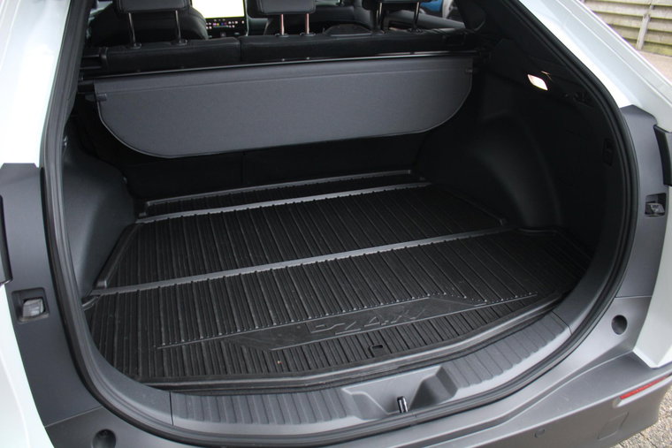 Vehicle Image 16