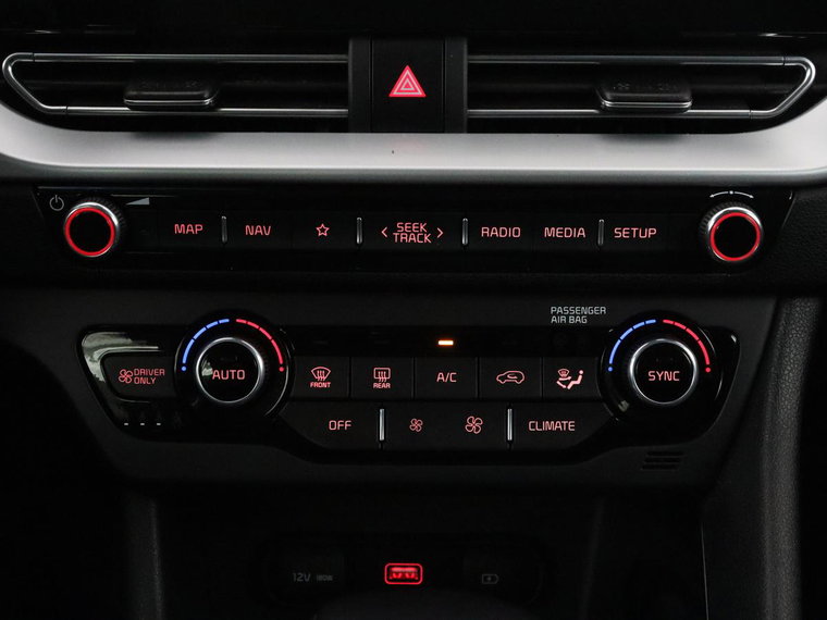 Vehicle Image 24