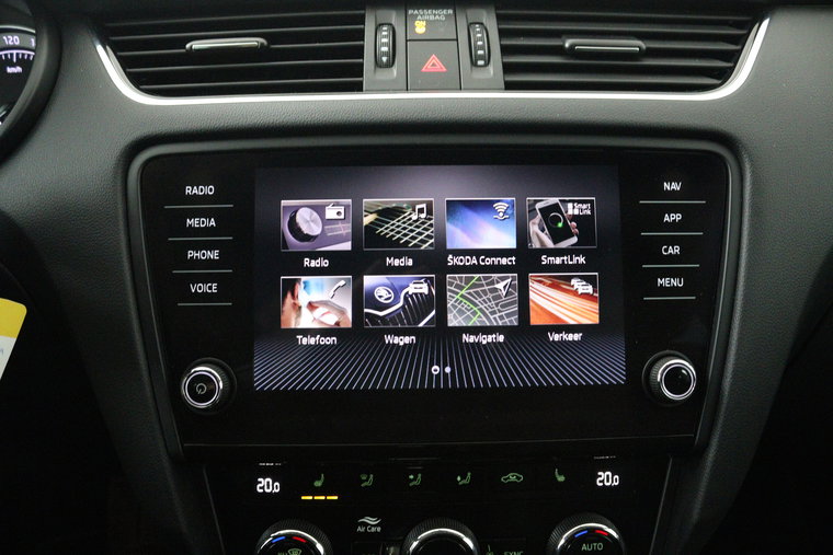 Vehicle Image 18