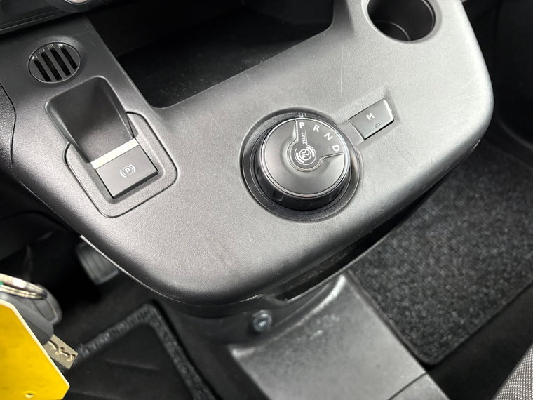 Vehicle Image 18
