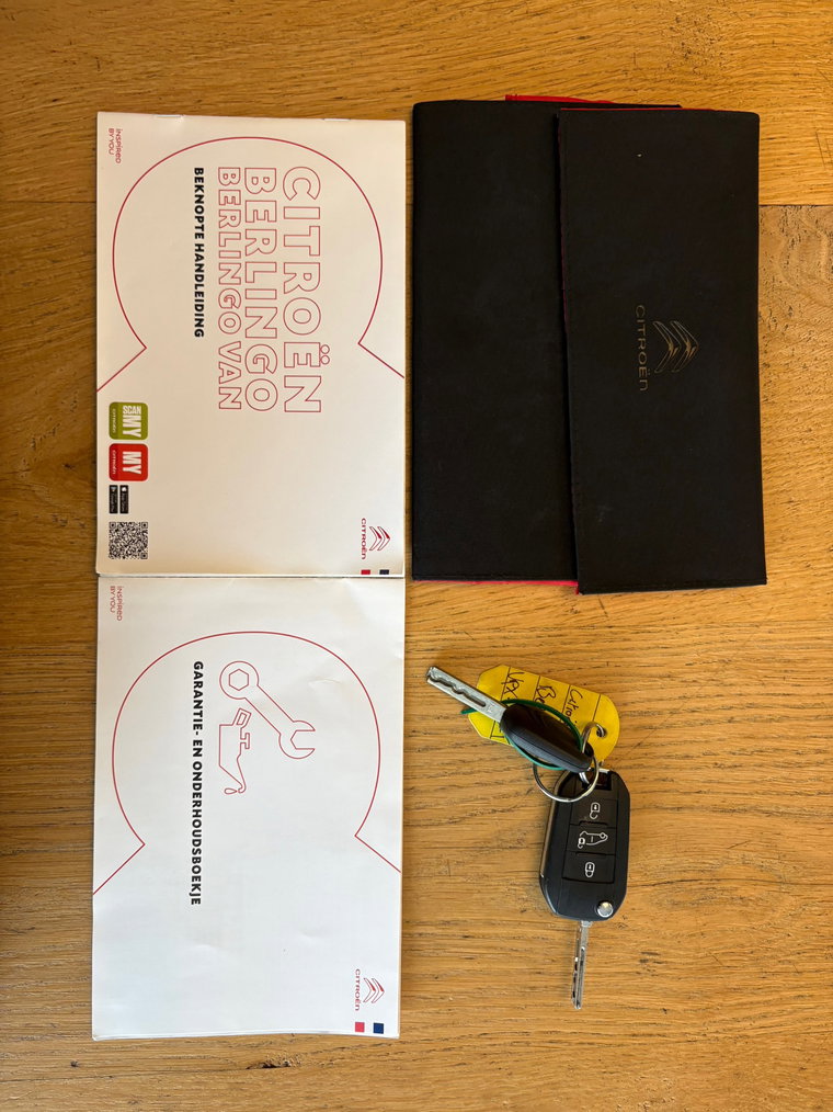 Vehicle Image 22