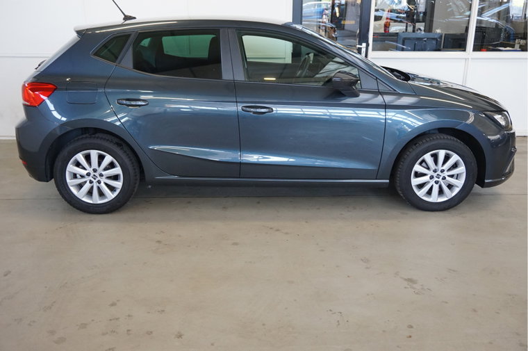 Vehicle Image 18