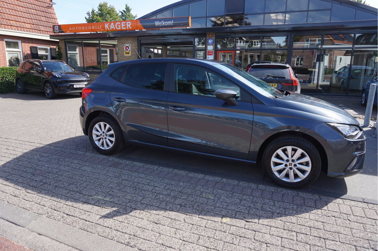 Vehicle Image 38