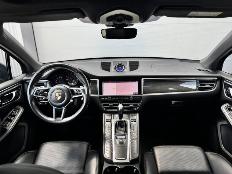 Vehicle Image 45