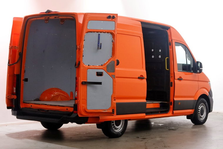 Vehicle Image 12