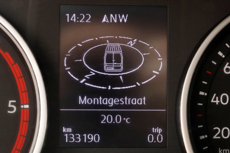 Vehicle Image 21