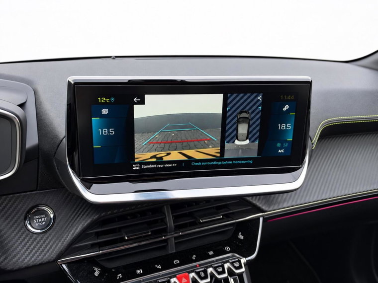 Vehicle Image 9