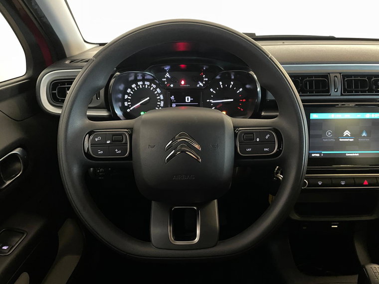Vehicle Image 21