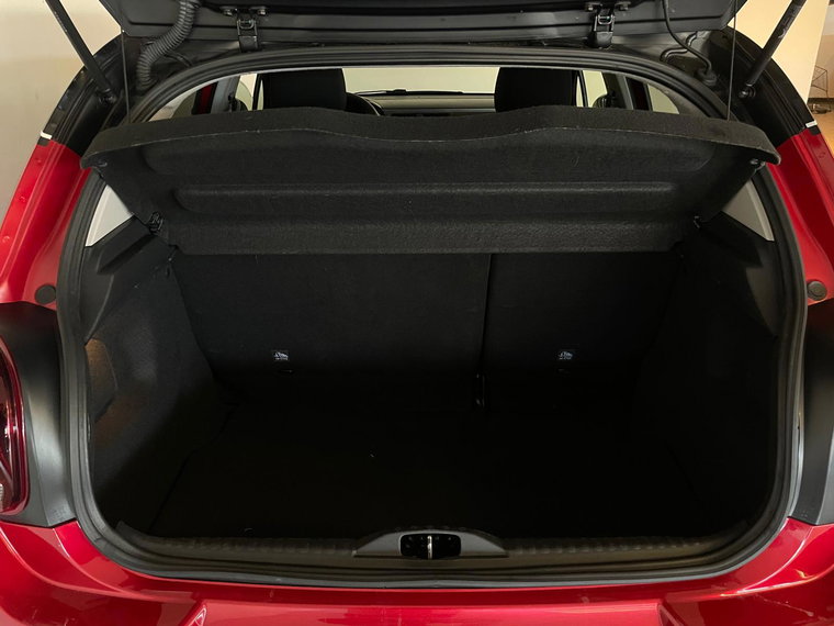 Vehicle Image 36