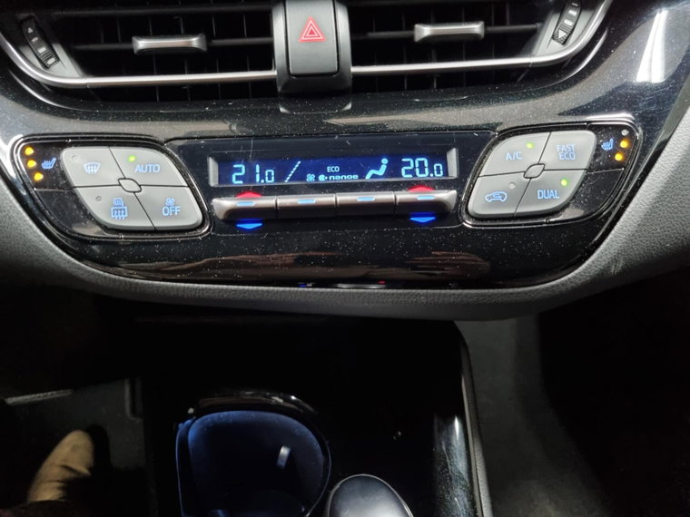 Vehicle Image 37