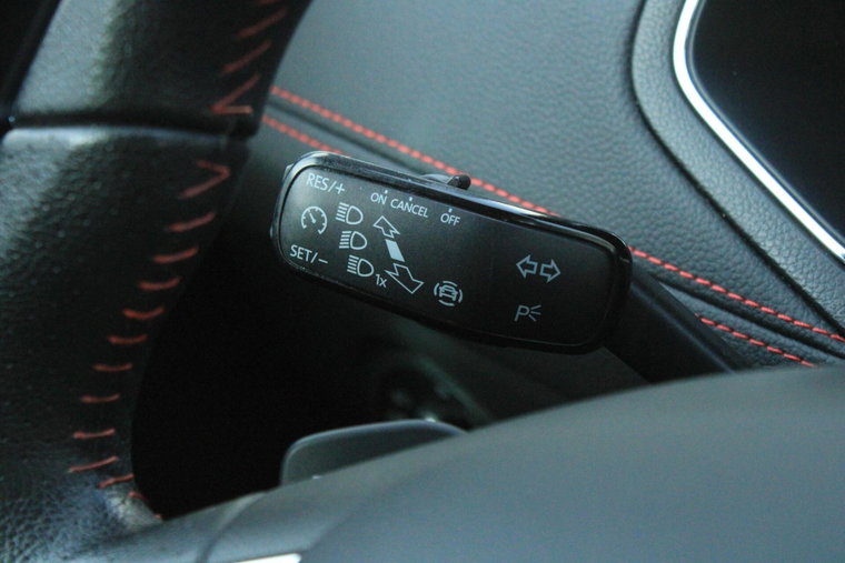 Vehicle Image 26