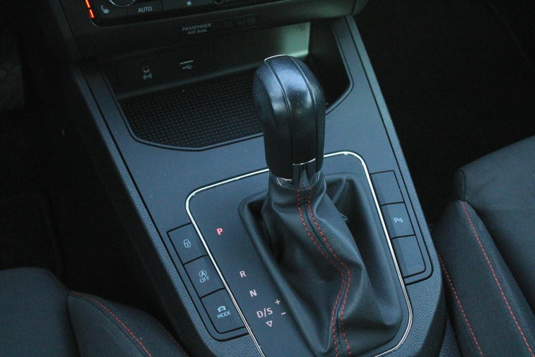 Vehicle Image 27