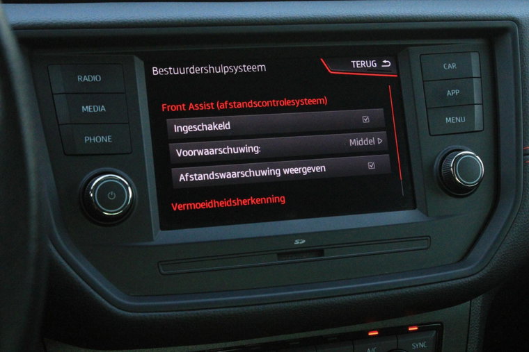 Vehicle Image 32