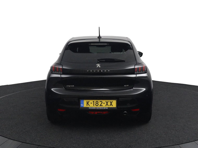 Vehicle Image 42