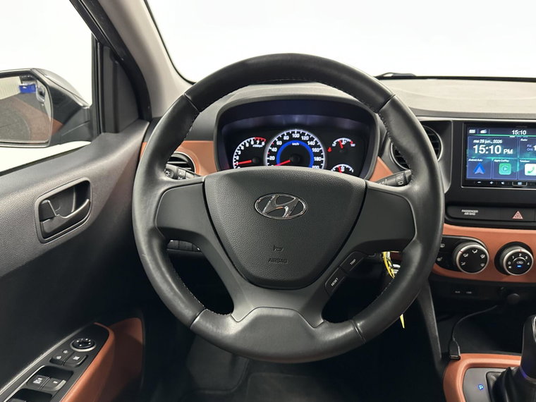 Vehicle Image 17