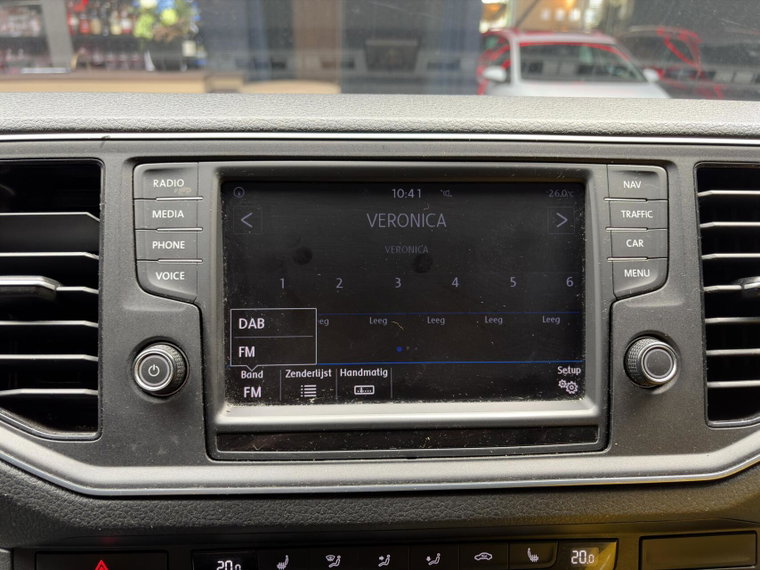 Vehicle Image 29