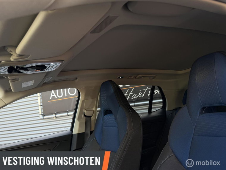 Vehicle Image 16