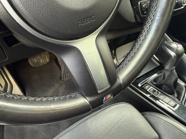 Vehicle Image 42