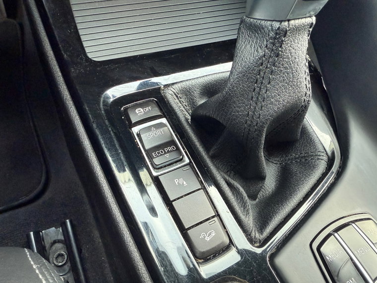 Vehicle Image 50