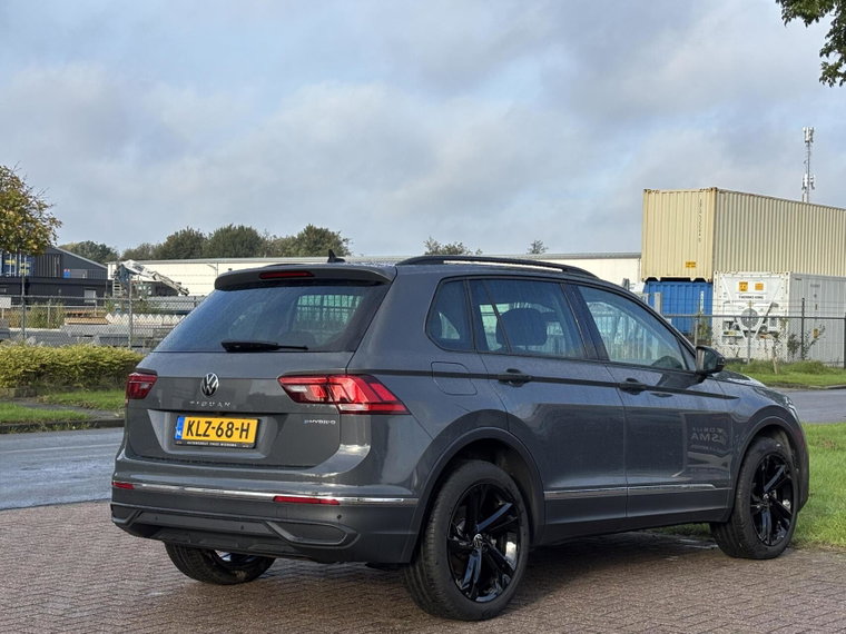 Vehicle Image 29