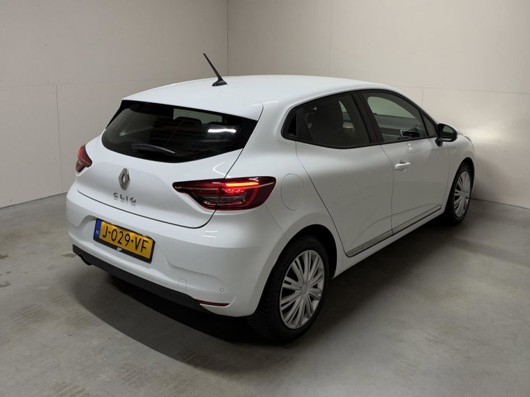 Vehicle Image 38
