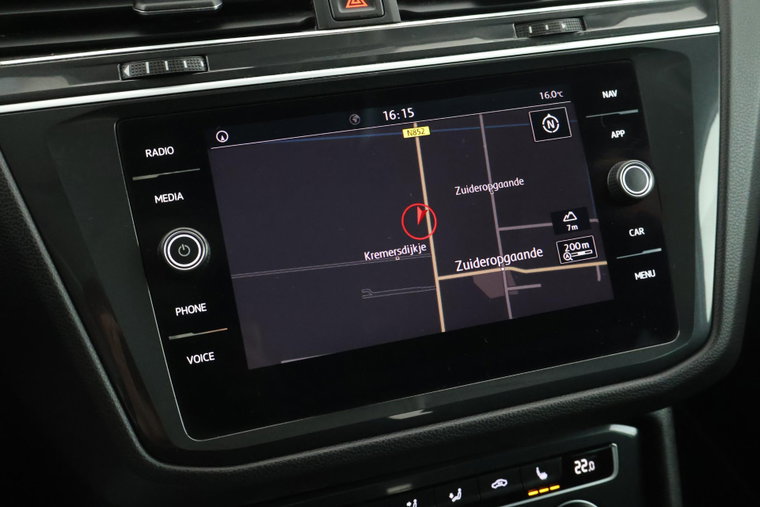 Vehicle Image 21
