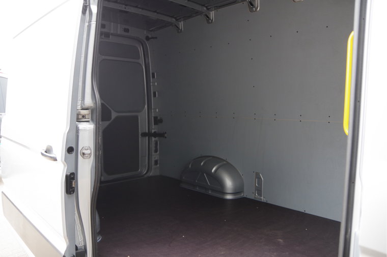 Vehicle Image 36