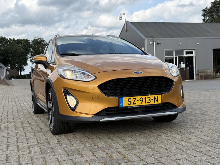 Vehicle Image 28