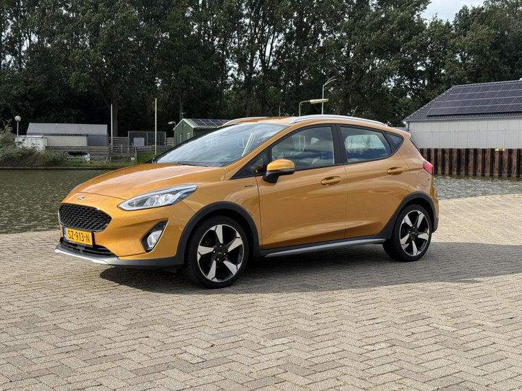 Vehicle Image 9