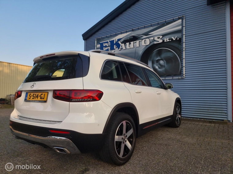 Vehicle Image 41