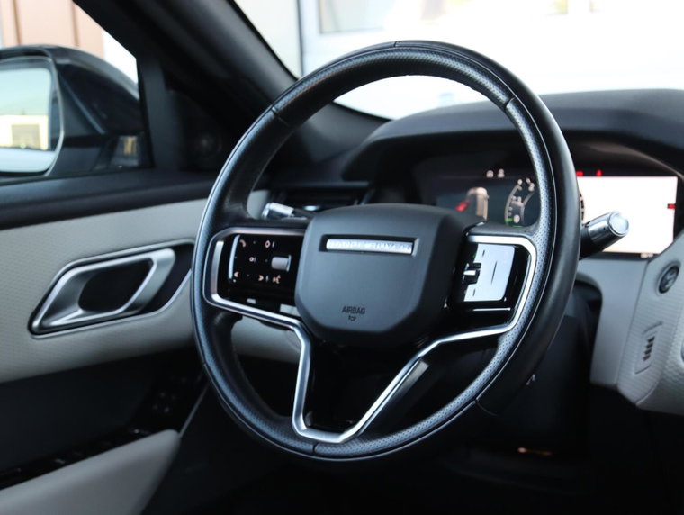 Vehicle Image 39