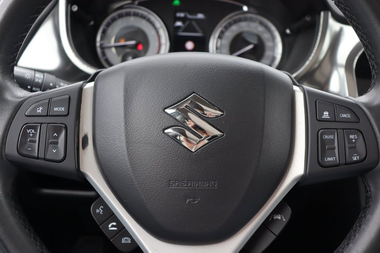 Vehicle Image 22