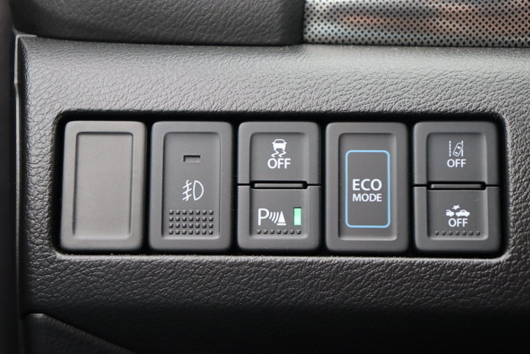 Vehicle Image 24